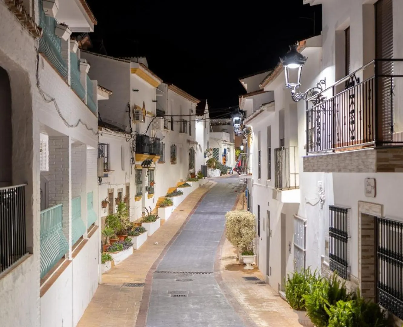 I Am La Posada Hotel And Apartment Benalmadena 0*,  Spain