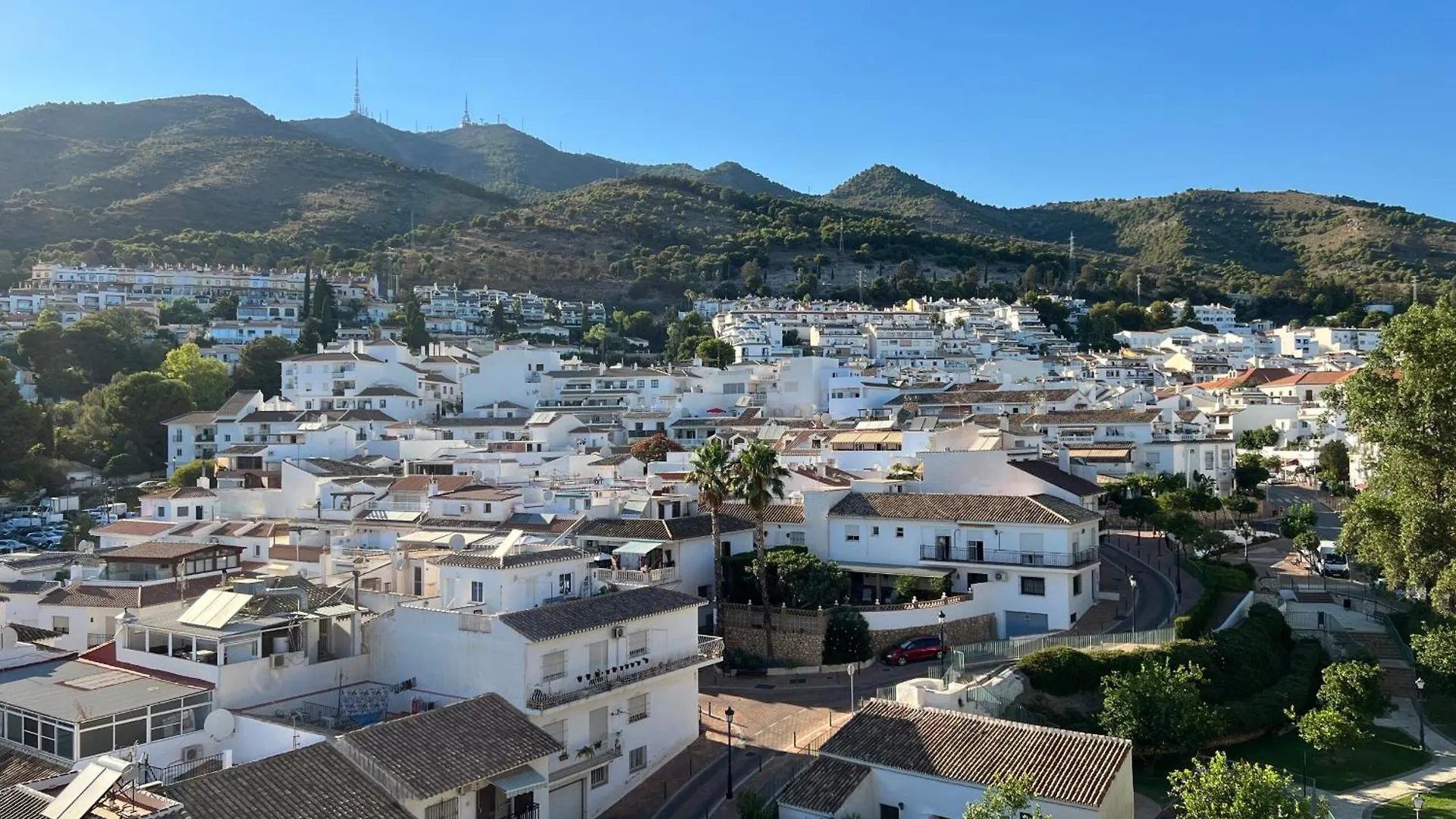 Bed & Breakfast I Am La Posada Hotel And Apartment Benalmadena Spain
